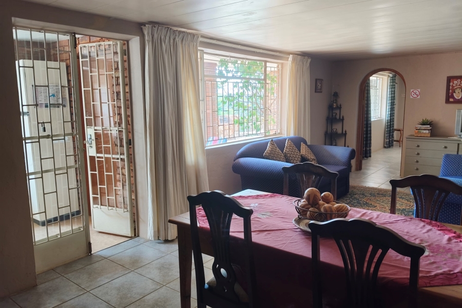 Commercial Property for Sale in Hartbeespoort Rural North West